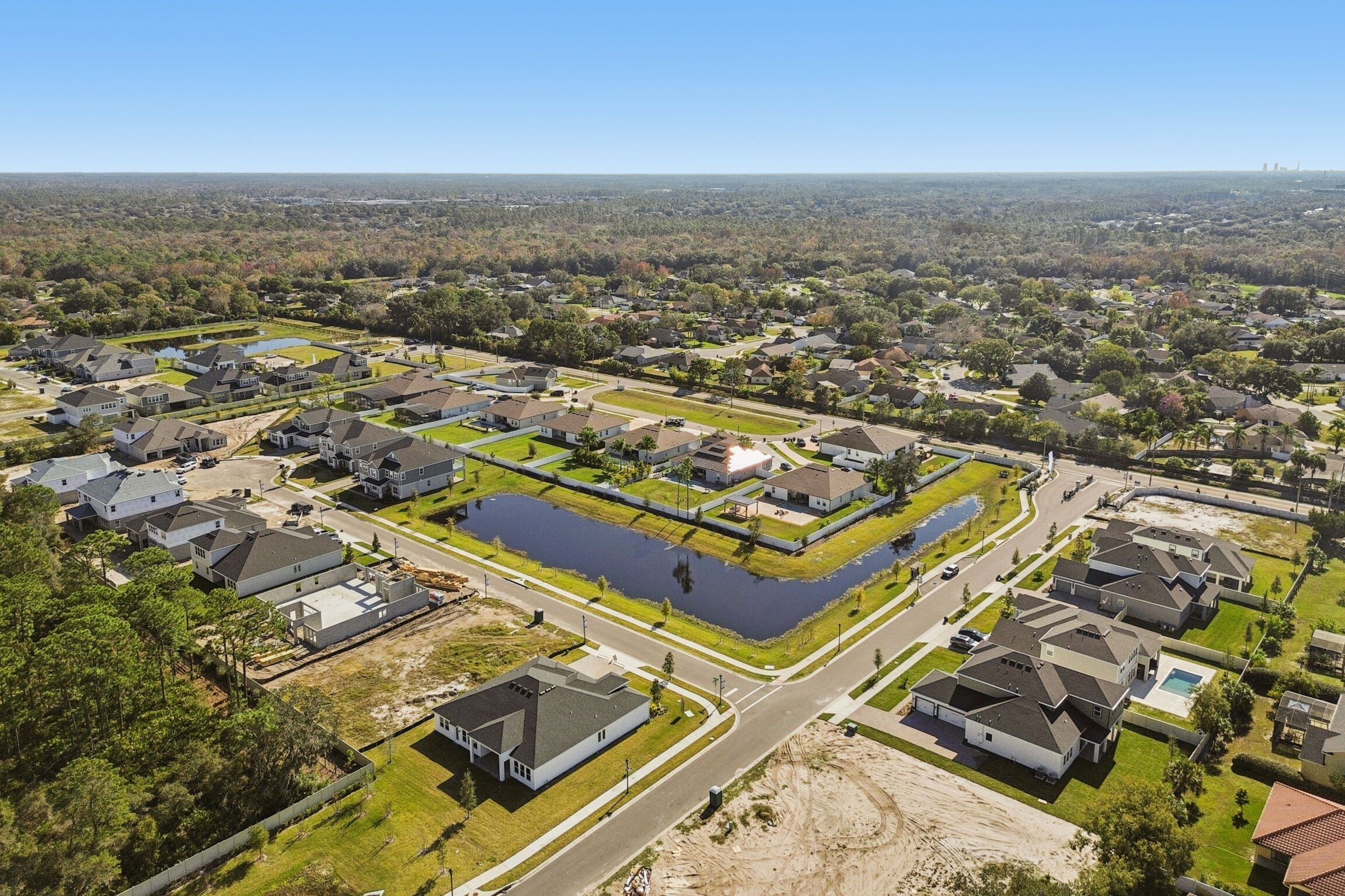 casa en Hawk's Overlook por M/I Homes