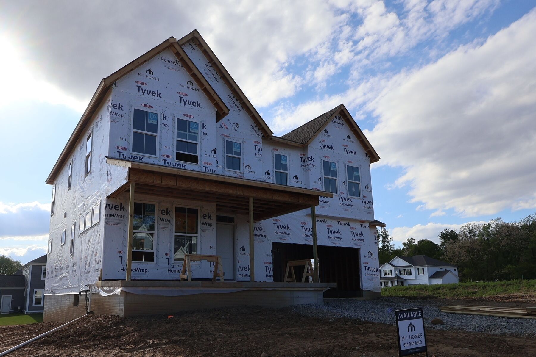 Duckhorn - Forest Ridge: Pataskala, Ohio - M/I Homes