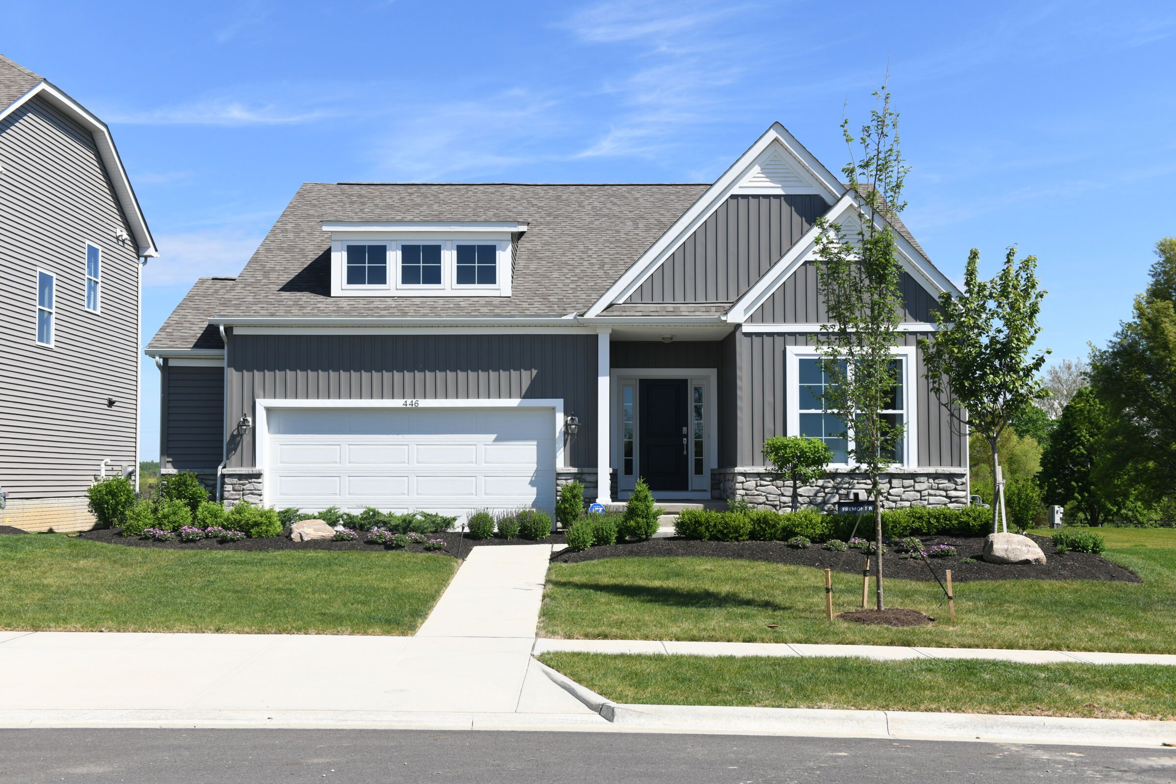 casa en Homes at Foxfire por M/I Homes