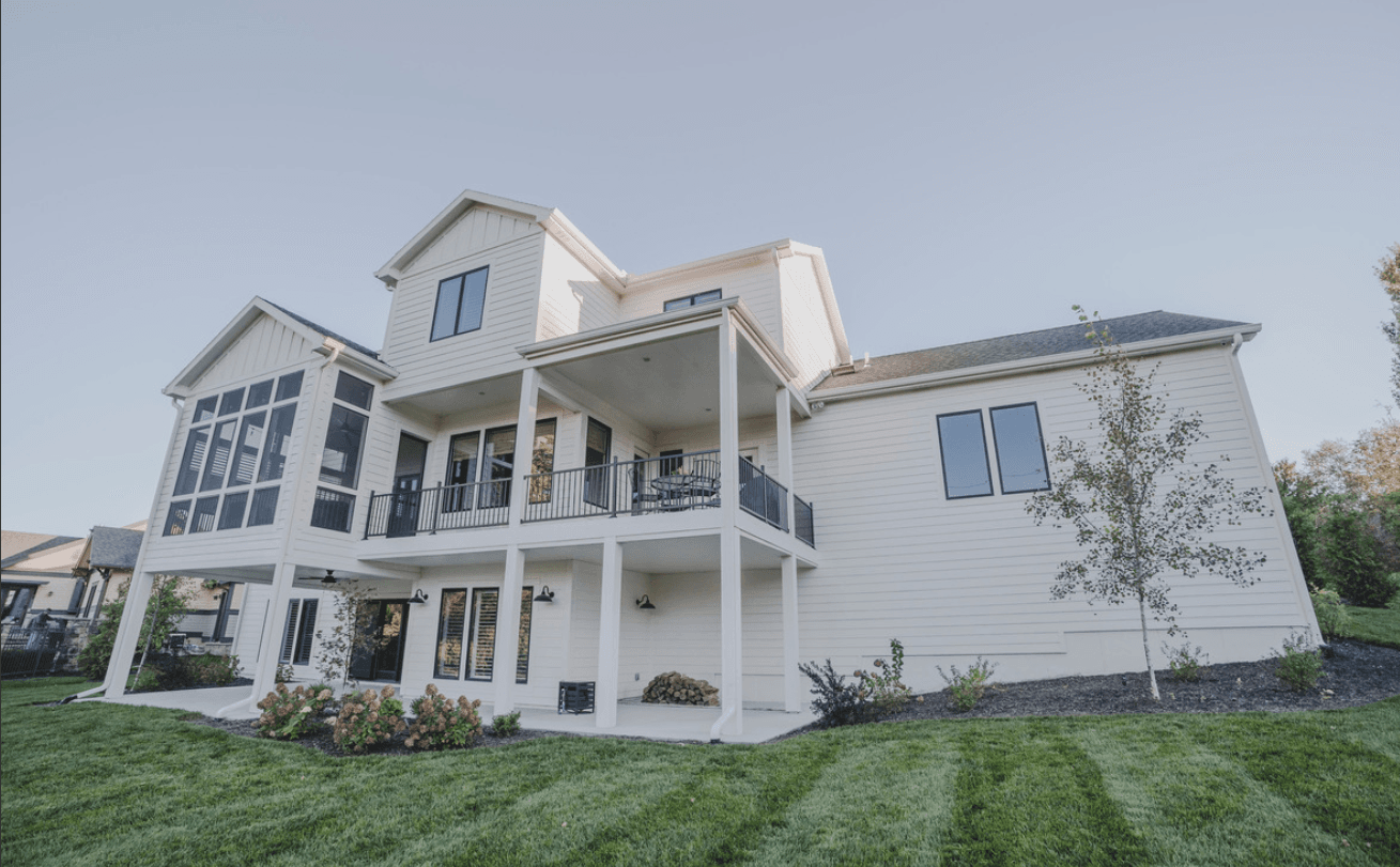 Madi Mali Homes por Madi Mali Homes en Kansas City Missouri