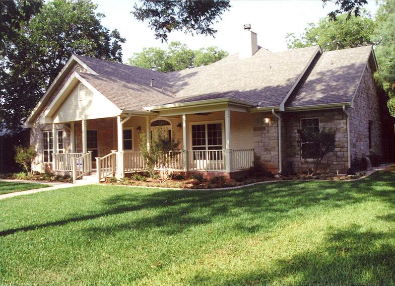 casa en Mc Column Built Homes Inc por Mc Column Built Homes Inc