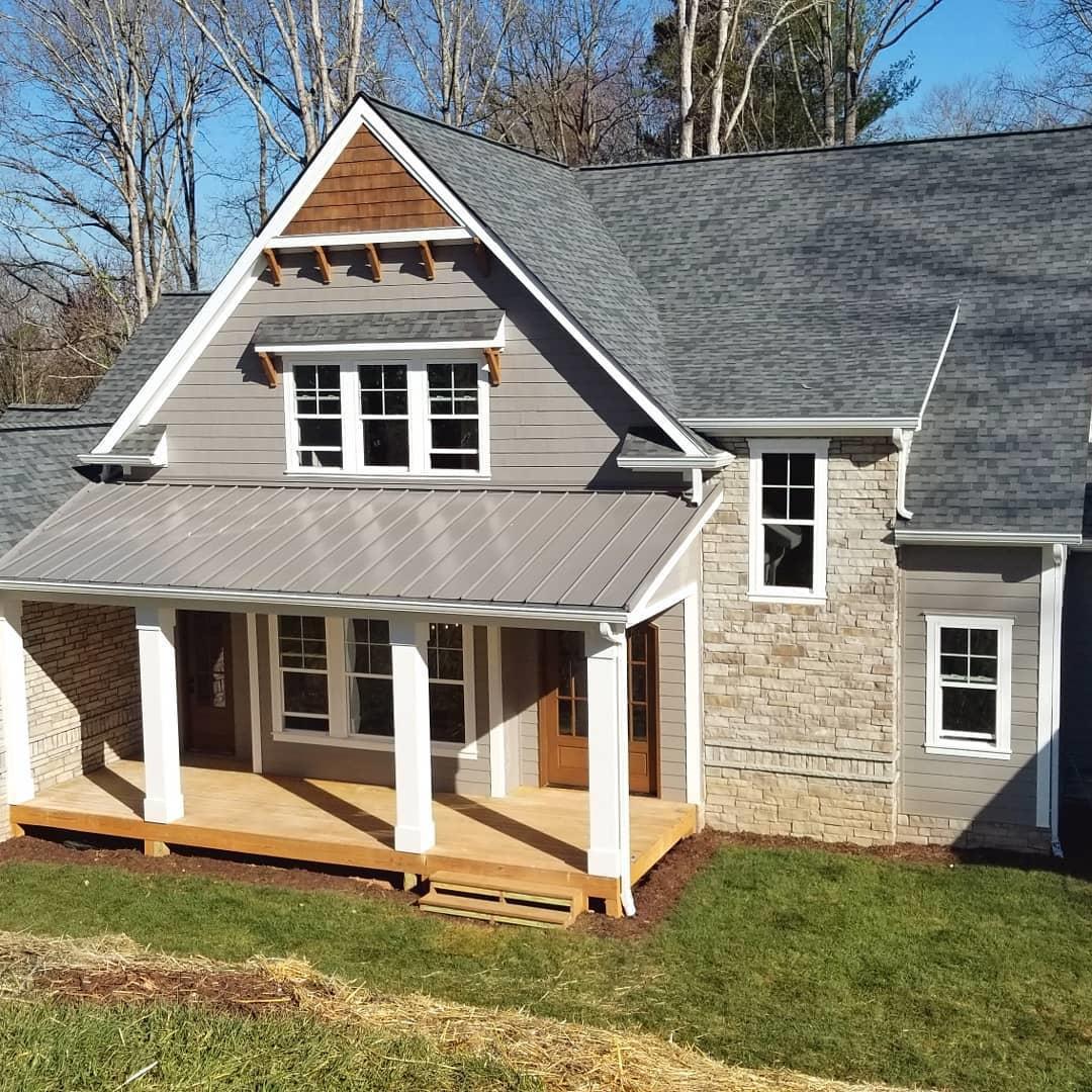 casa en Mcintyre Construction Group por Mcintyre Construction Group