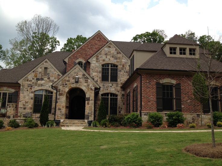 Mckee Giuliani Builders por Mckee Giuliani Builders en Columbus Ohio