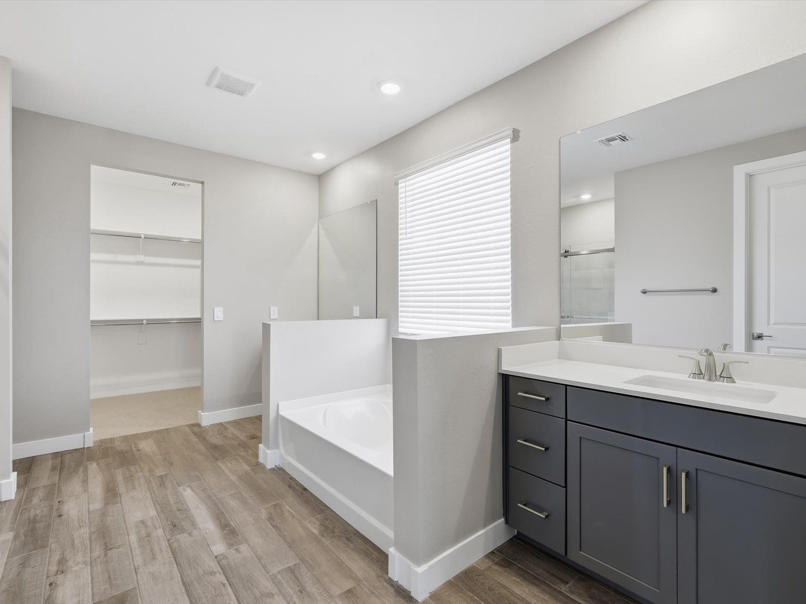 Amber - White Tank Foothills Signature Series: Waddell, Arizona - Meritage Homes