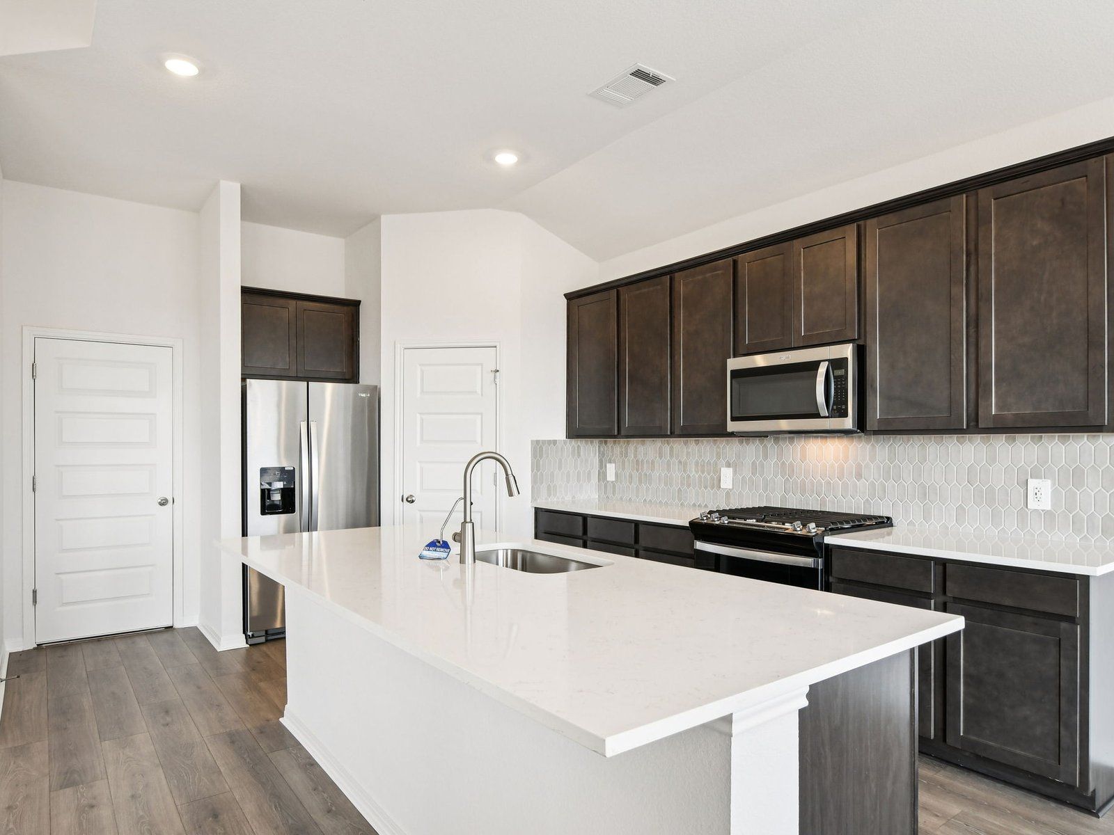 The Heritage (510) - Prairie Winds - Executive Collection: Hutto, Texas - Meritage Homes