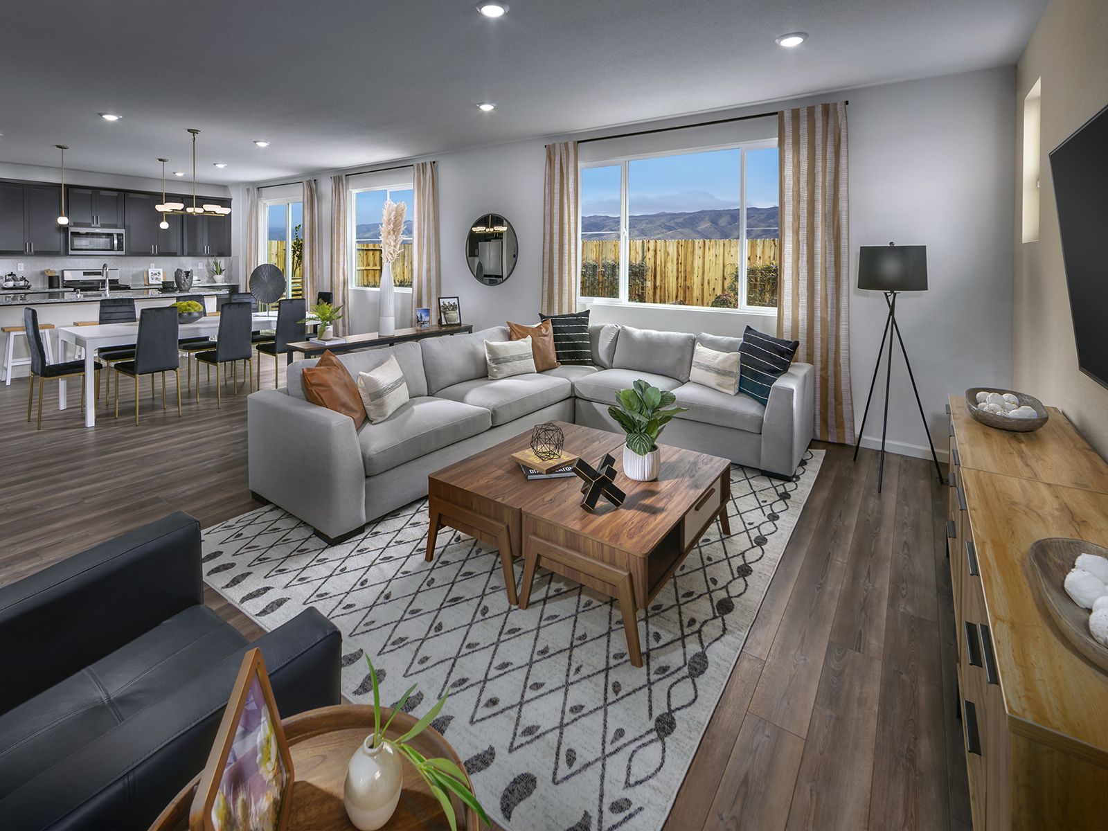 Residence 3 - Bridgeport at East Village: Sacramento, California - Meritage Homes