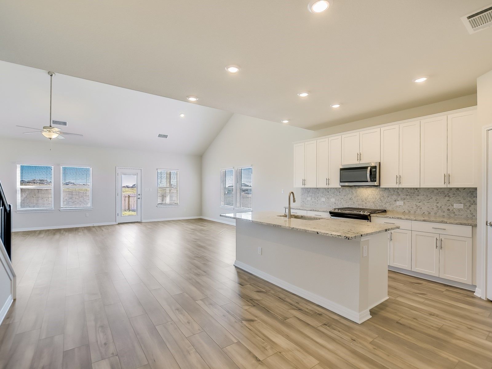 The Kessler (C454) - Butler Farms - Boulevard Collection: Liberty Hill, Texas - Meritage Homes