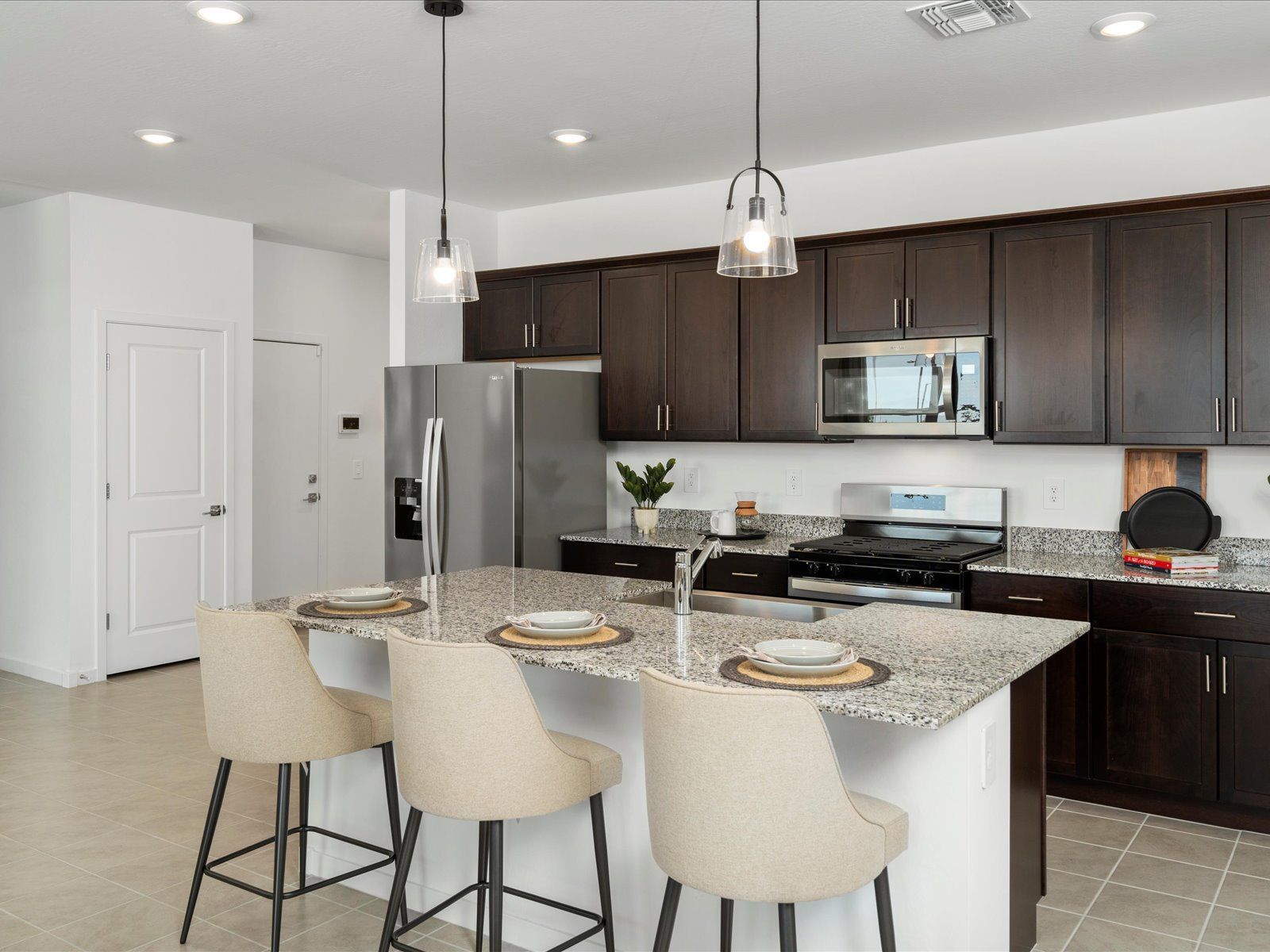 Cedar - Silva Farms - Classic Series: Goodyear, Arizona - Meritage Homes