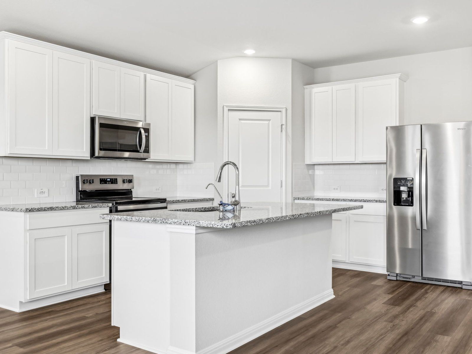 The Ross (410) - Eastern Wells: Jarrell, Texas - Meritage Homes