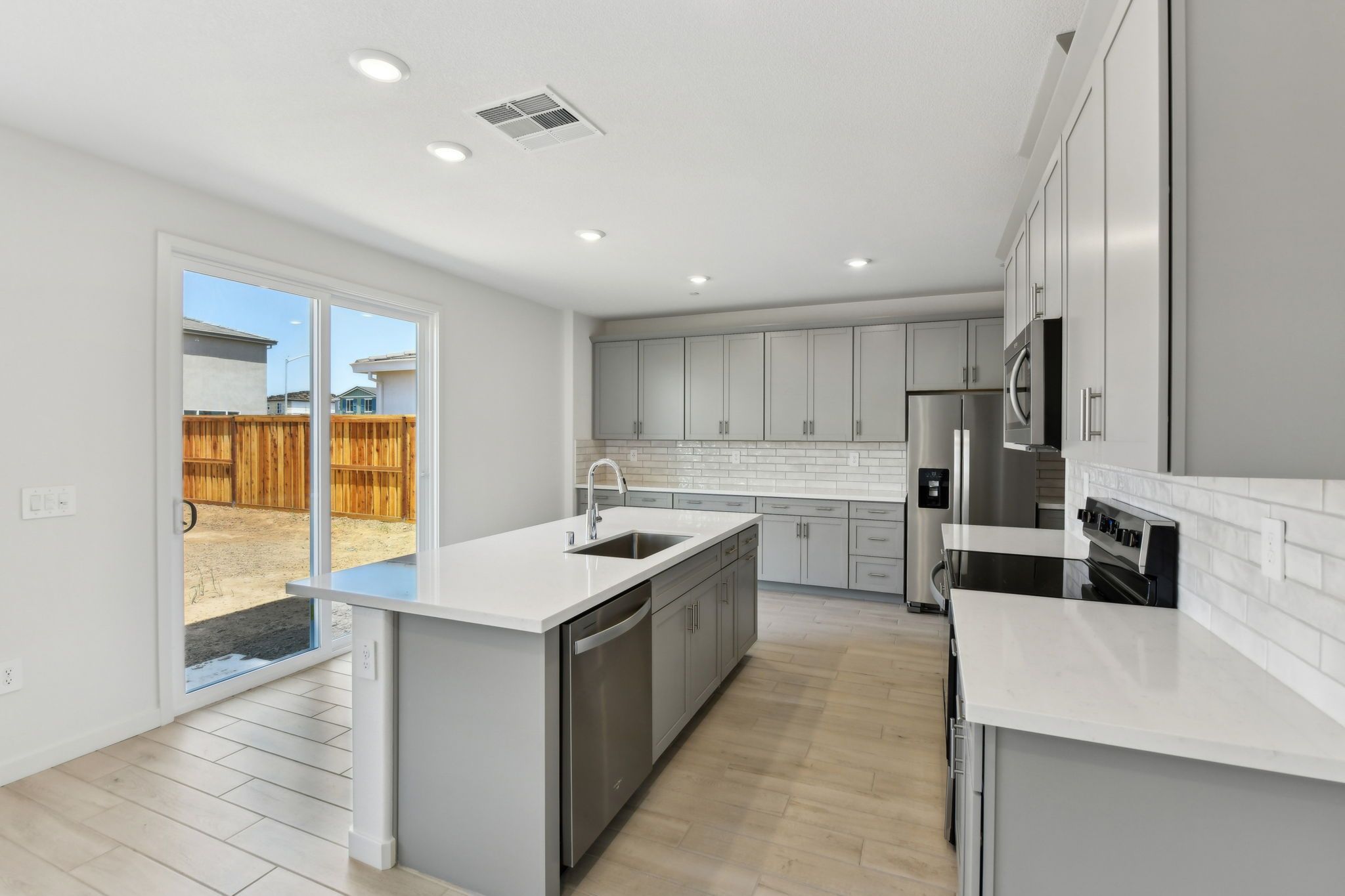 Residence 4 - Monument at Liberty Ranch: Galt, California - Meritage Homes