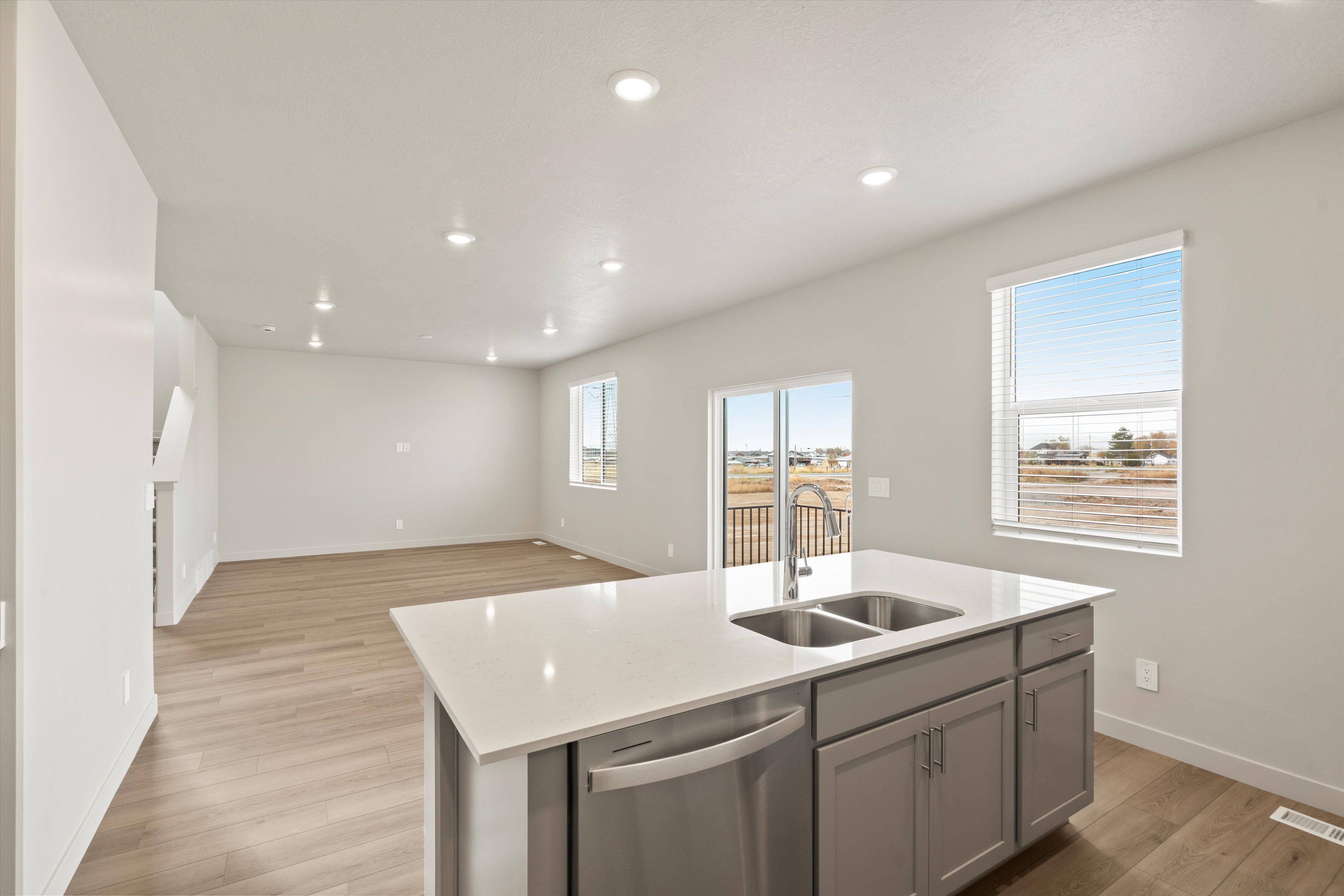 Aspen - Stratton Acres - New Phase: Santaquin, Utah - Meritage Homes