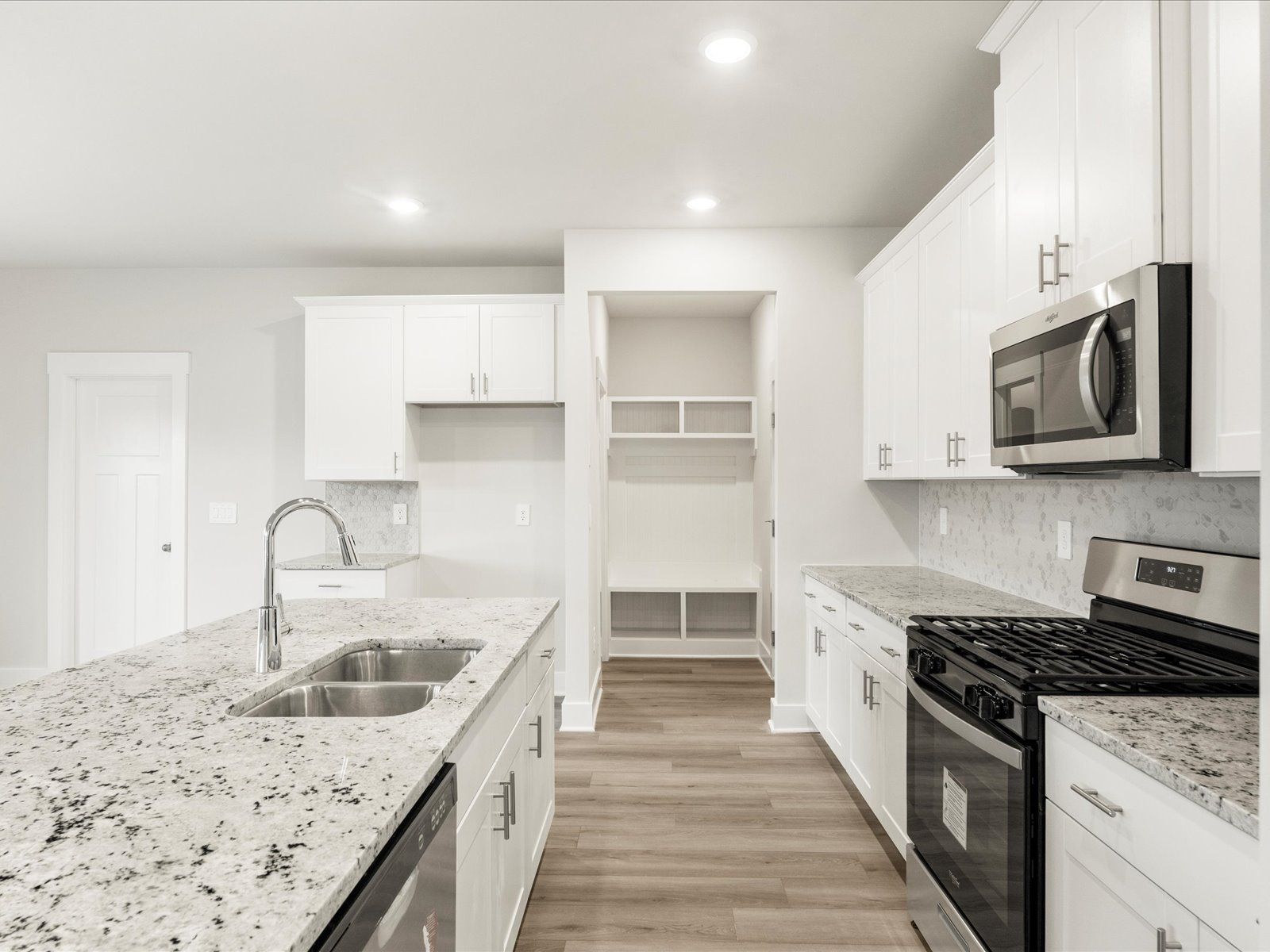 918 Rising Oak Court