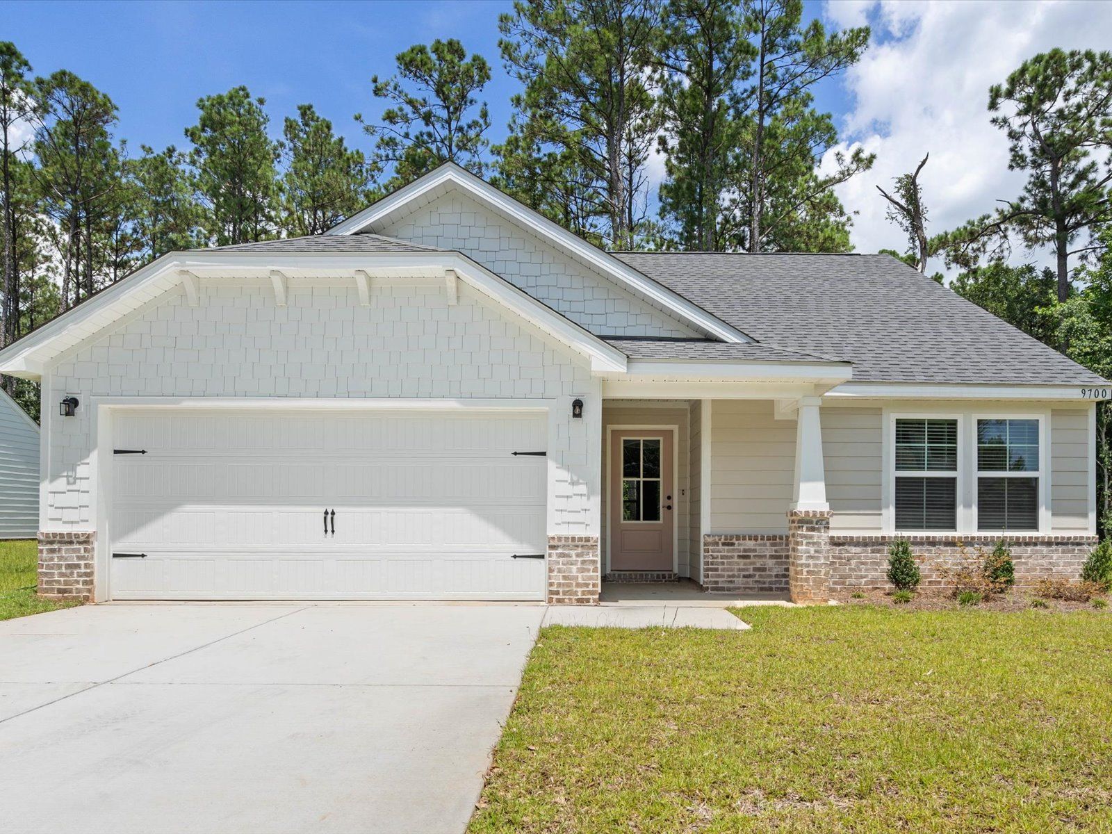 13532 Garland Road. Ocean Springs, MS 39564