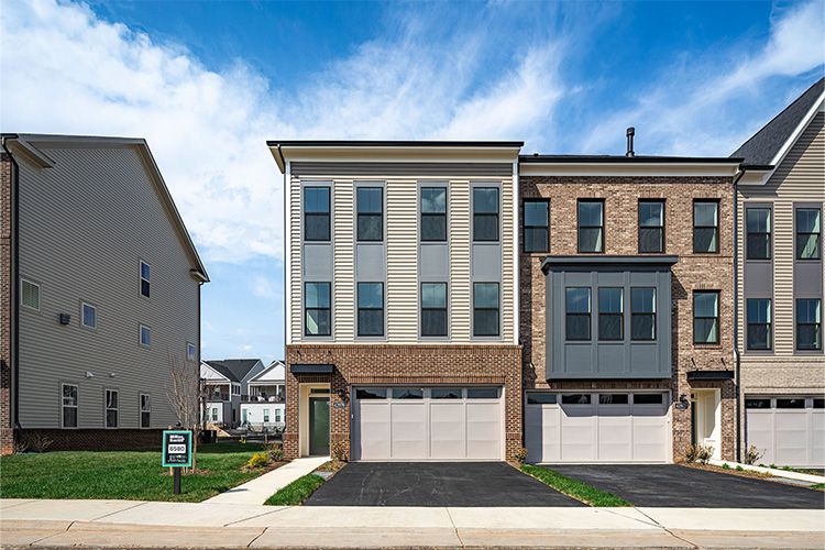 42970 Truman Ter (Miraval)