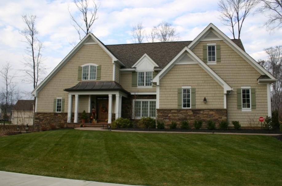 Myers Homes por Myers Homes en Cleveland Ohio