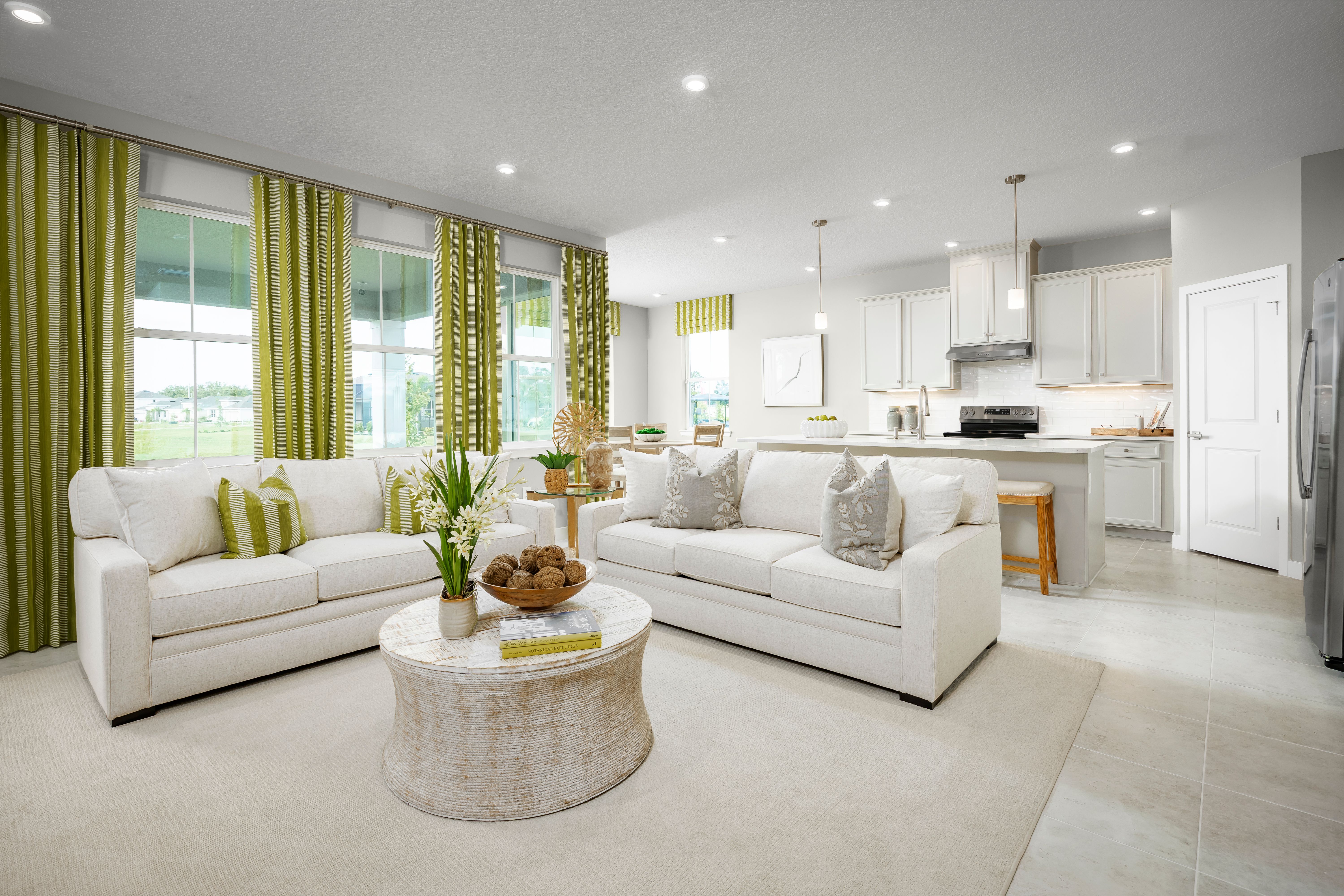 casa en Lake Mattie Preserve Estates por Ryan Homes