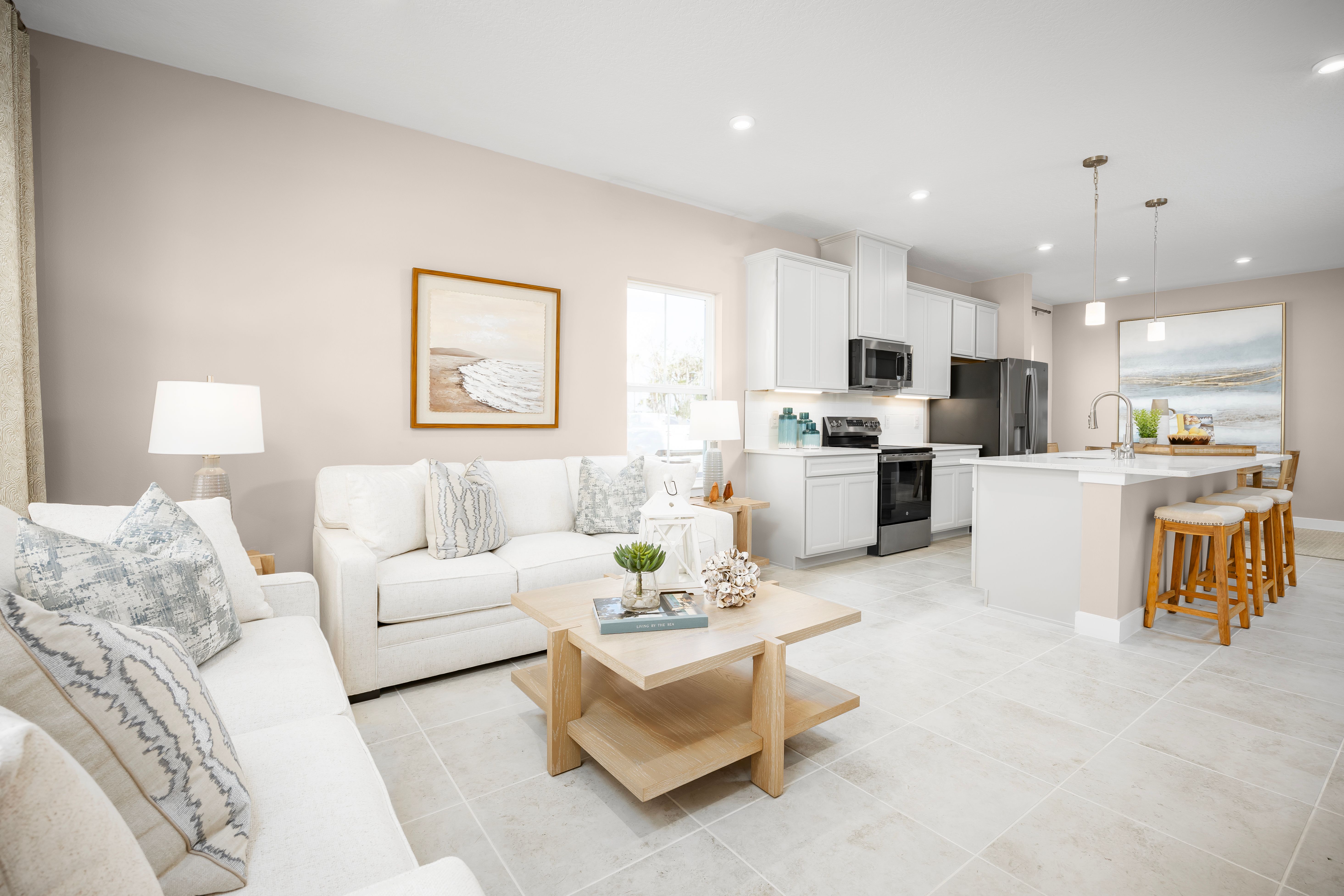 Lake Mattie Preserve Townhomes por Ryan Homes en Lakeland-Winter Haven Florida