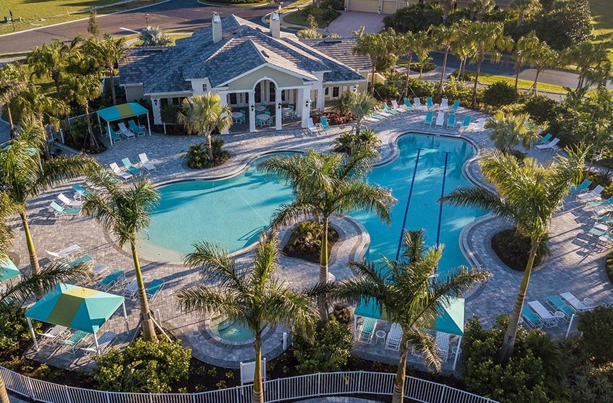 casa en Boca Royale Golf and Country Club por Neal Communities