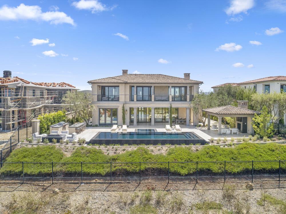 casa en Neilson Custom Builder por Neilson Custom Builder