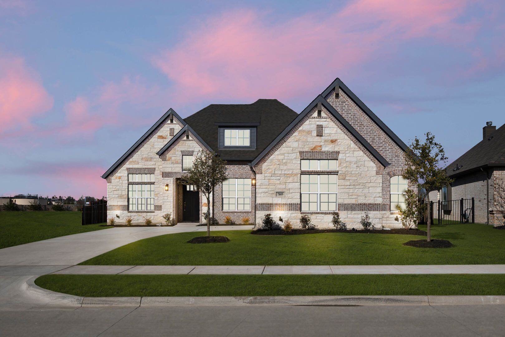 Concept 2267 - Silo Mills - Signature Series: Joshua, Texas - Risewell Homes