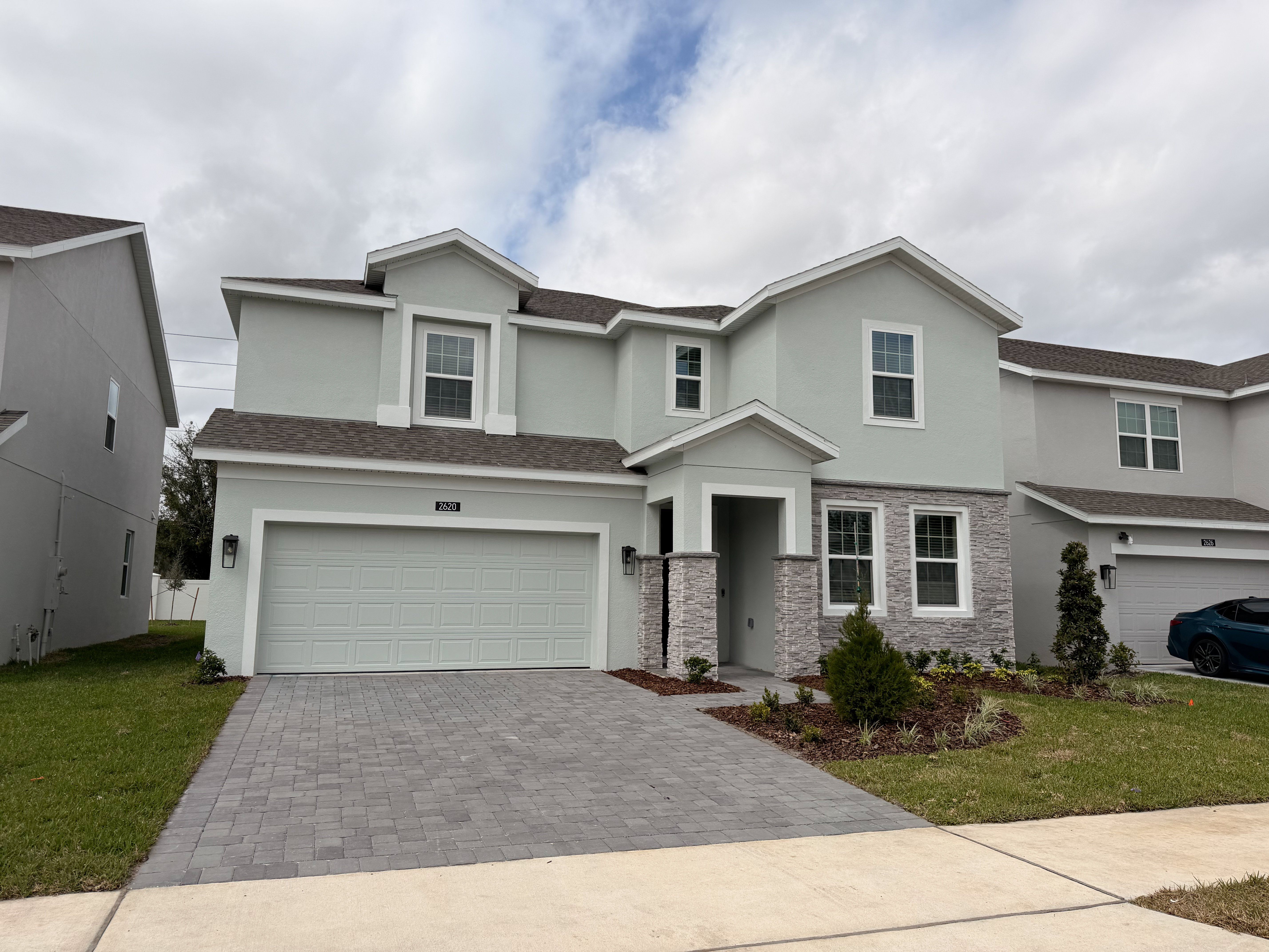 Newcastle - Harrell Oaks: Orlando, Florida - Risewell Homes