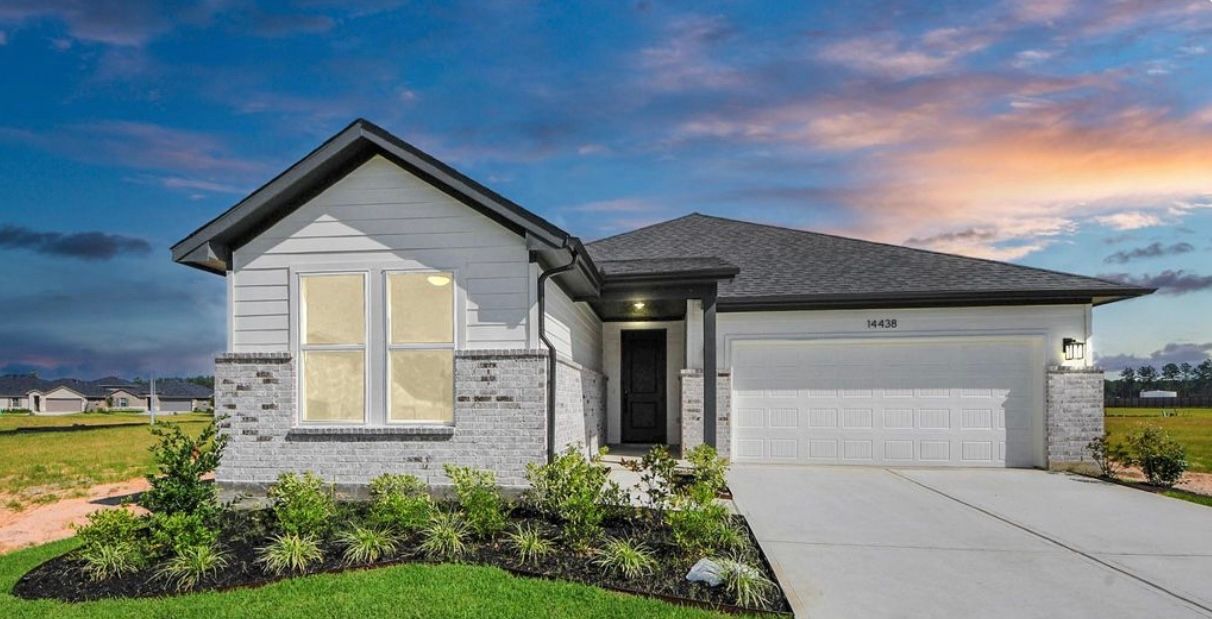 Hollis - The Canopies: Splendora, Texas - Risewell Homes