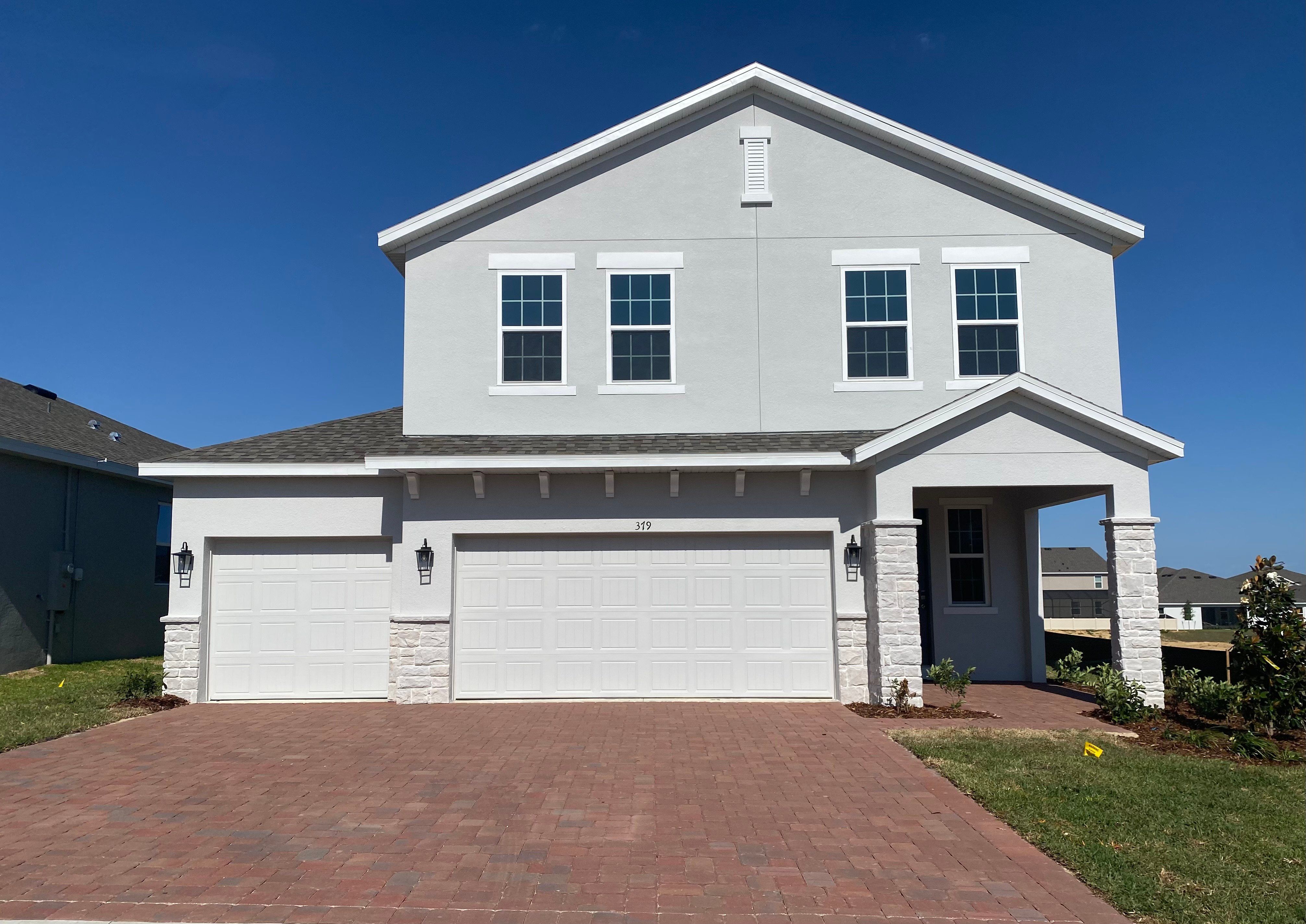 Park View at the Hills por Risewell Homes en Orlando Florida