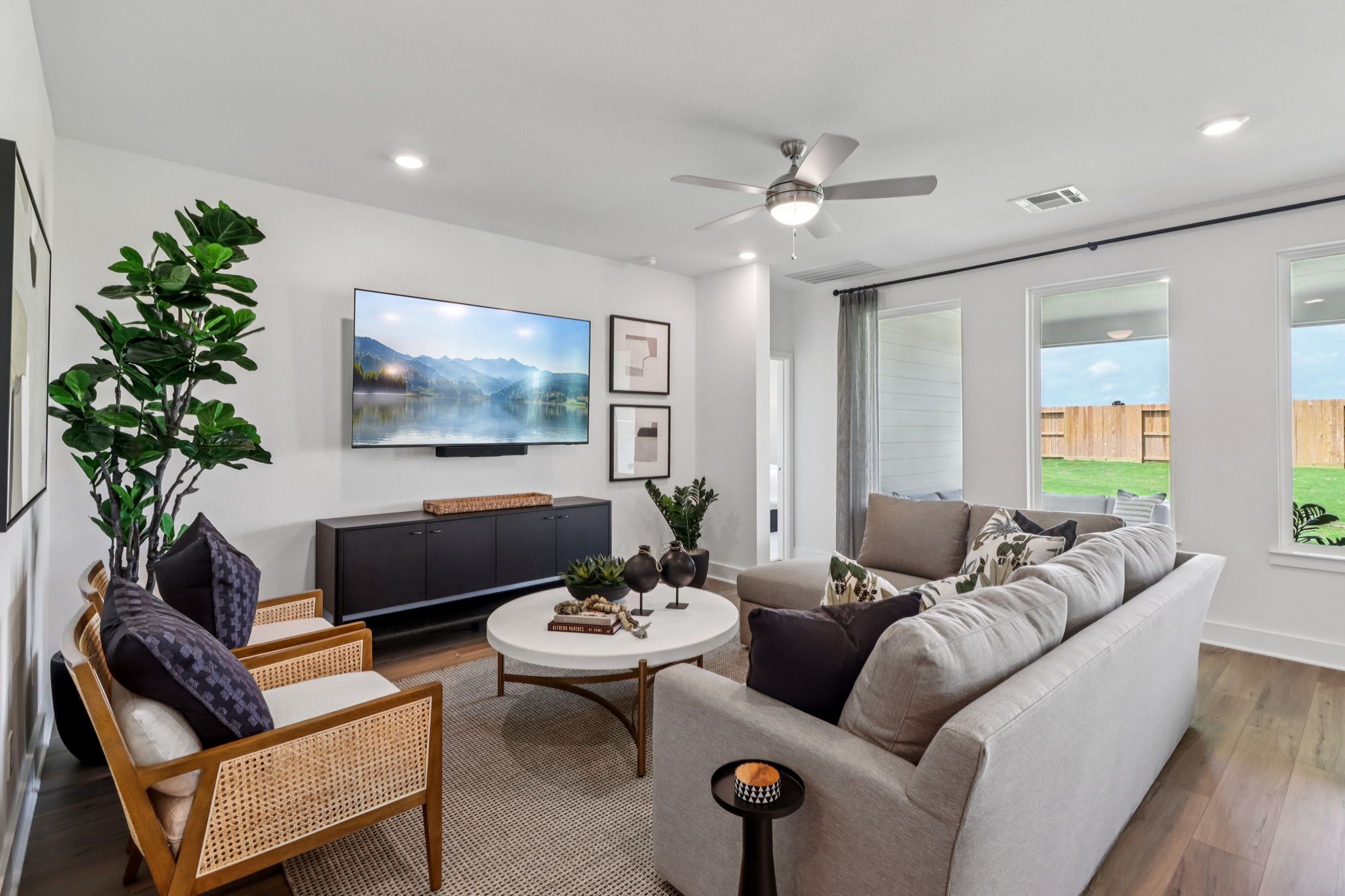 casa en The Residences Collection at Oakberry Trails por Risewell Homes