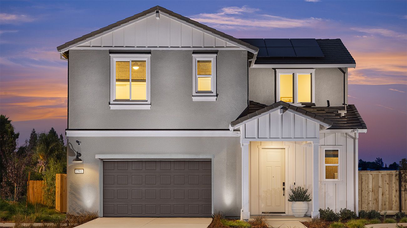 The Cottages at Natomas Landing por Risewell Homes en Sacramento California