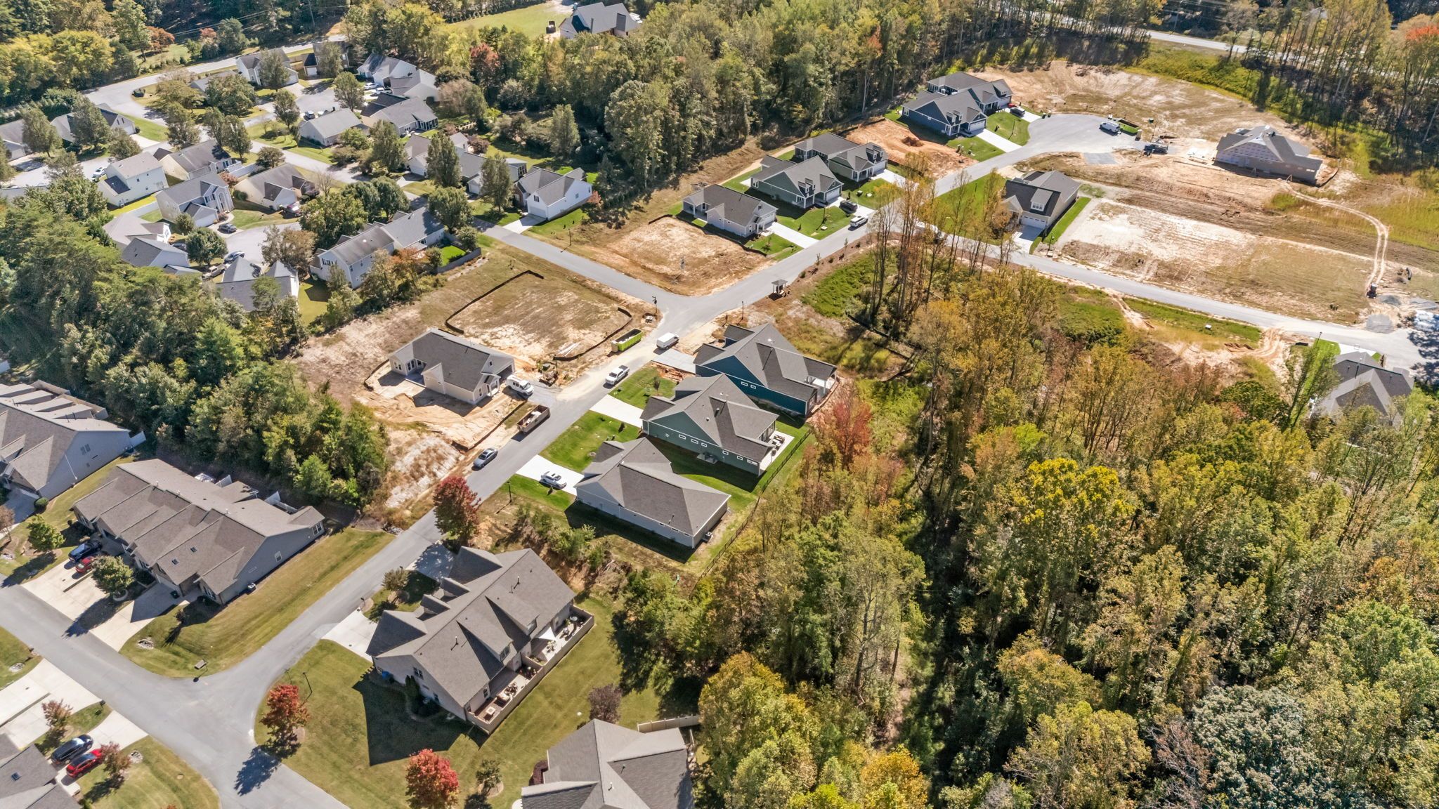 casa en Salem Brooke por Nova Triad Homes (Epcon)