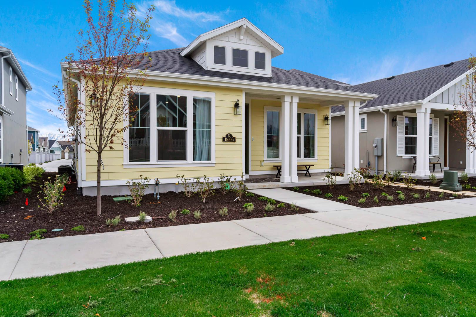 casa en SpringHouse Village at Daybreak por Oakwood Homes