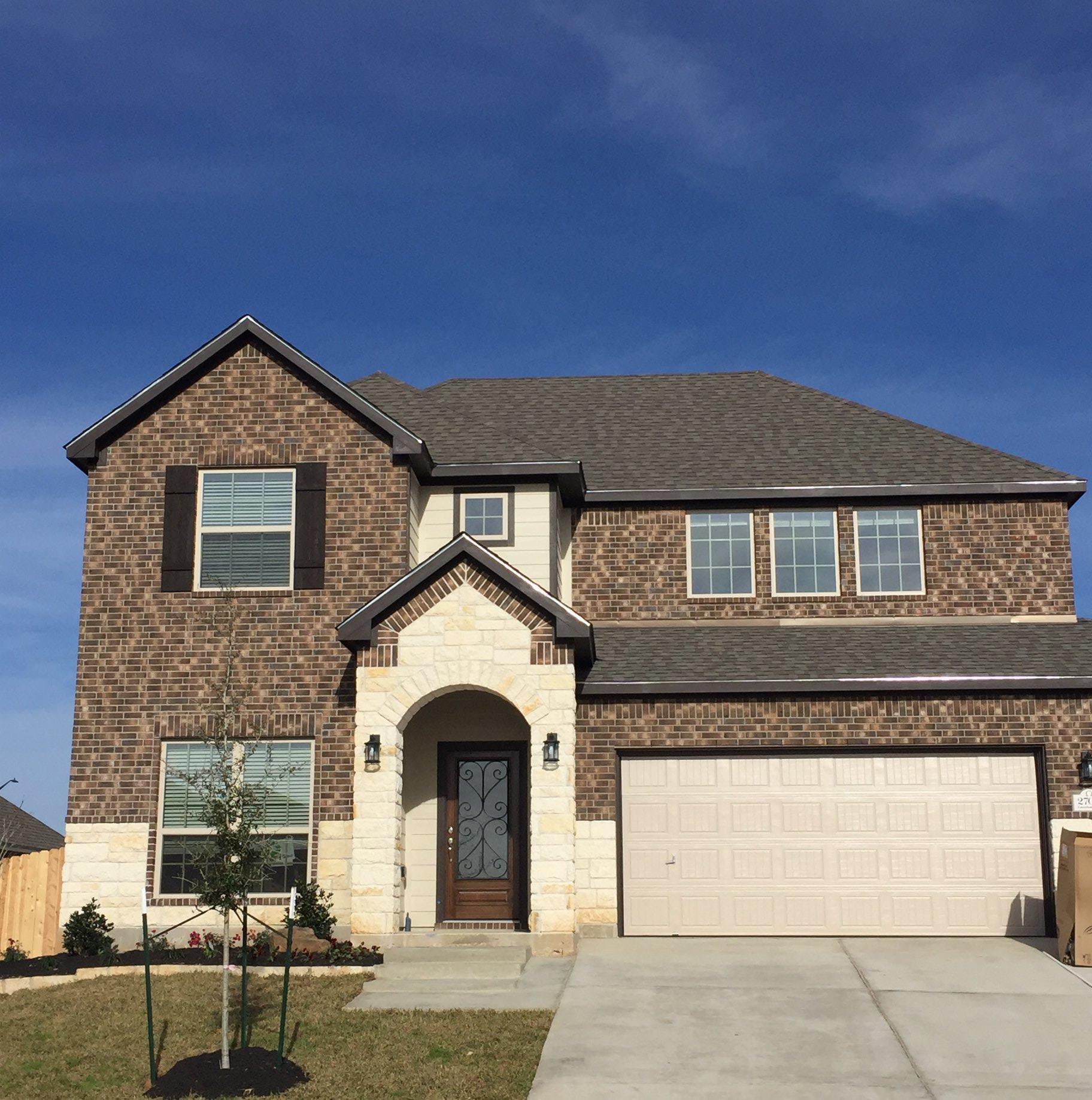 casa en Three Creeks por Omega Builders