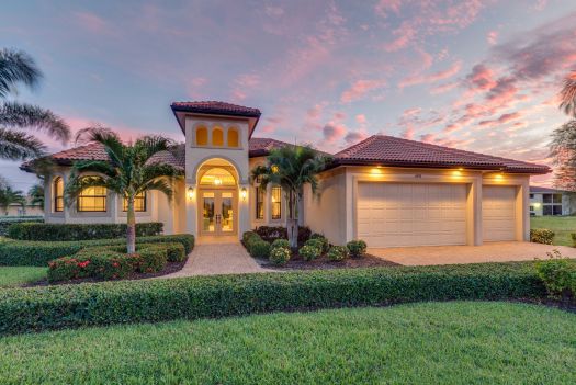 Paul Homes por Paul Homes en Fort Myers Florida