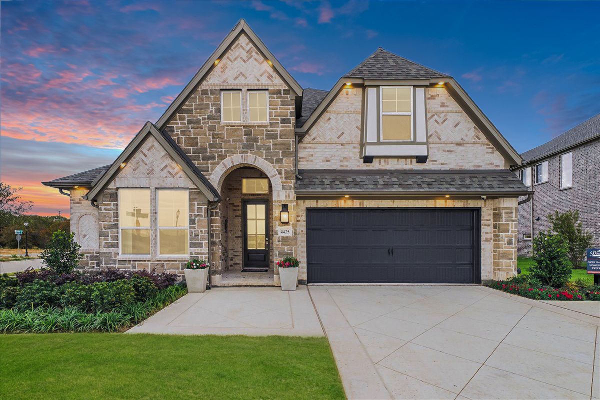 casa en The Reserve at Spiritas Ranch por Pacesetter Homes Texas