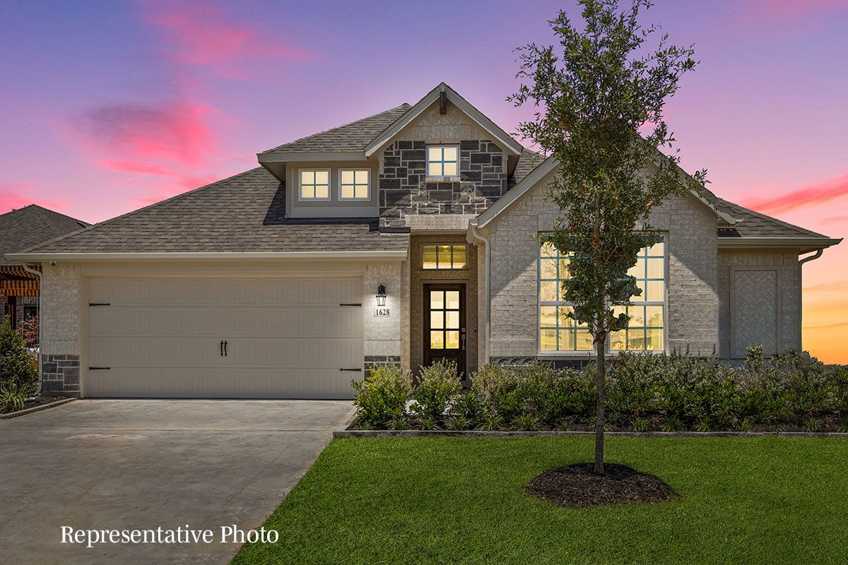 3703 Maize Avenue. Crandall, TX 75114