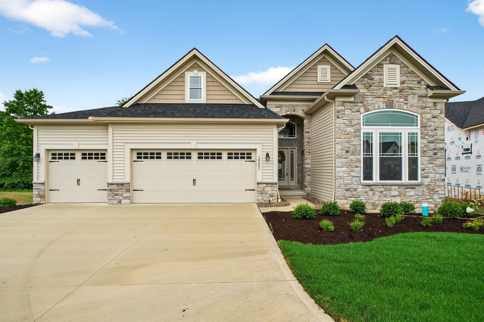 casa en Hidden Creek Villas at Park Ridge Crossings por Parkview Custom Homes