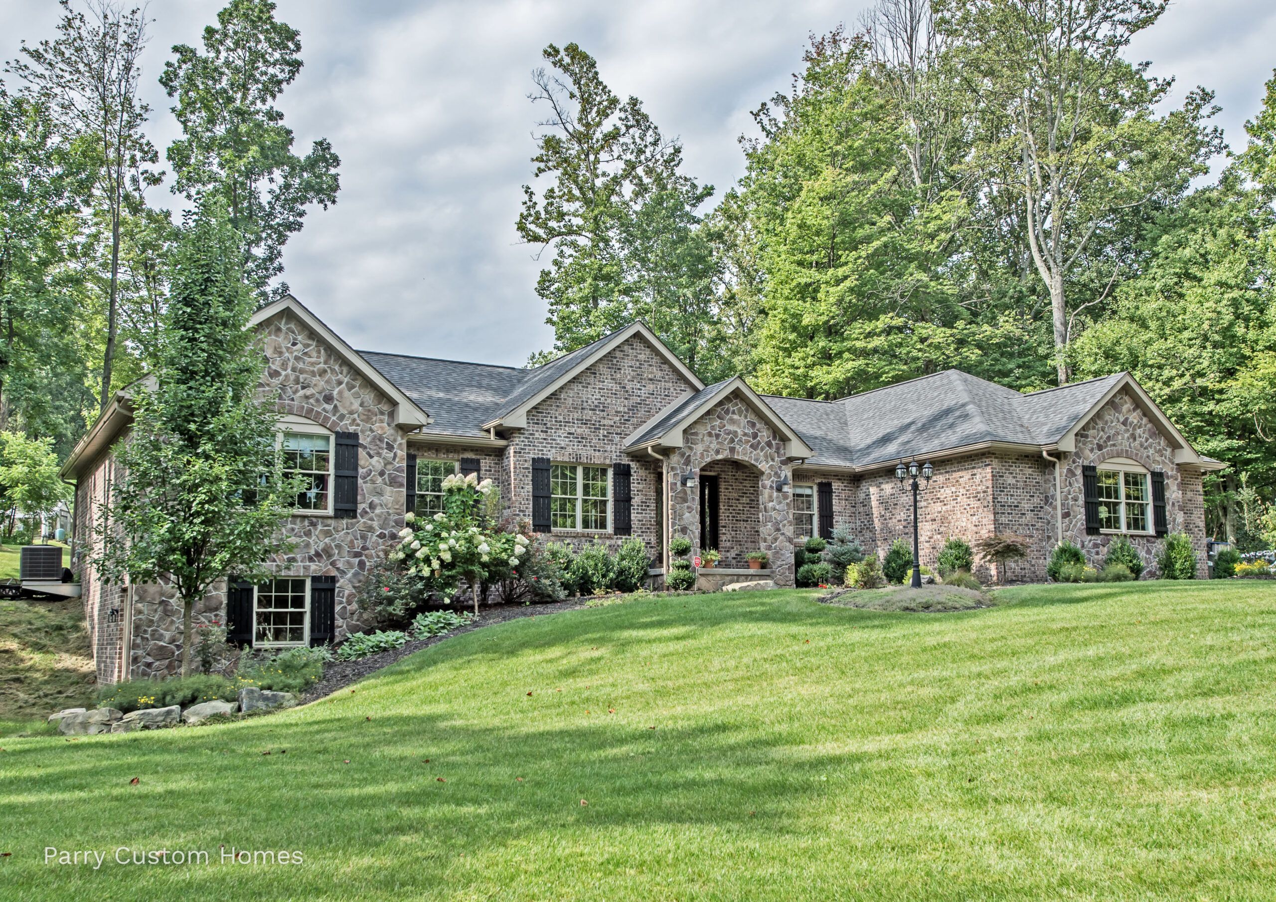 Parry Custom Homes Columbus por Parry Custom Homes en Columbus Ohio