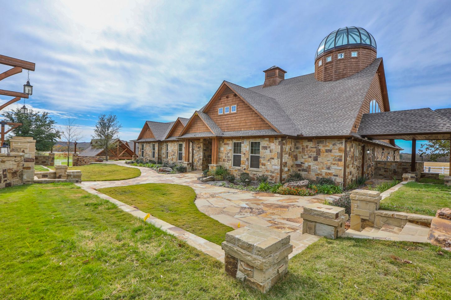 South Lake, TX 76092