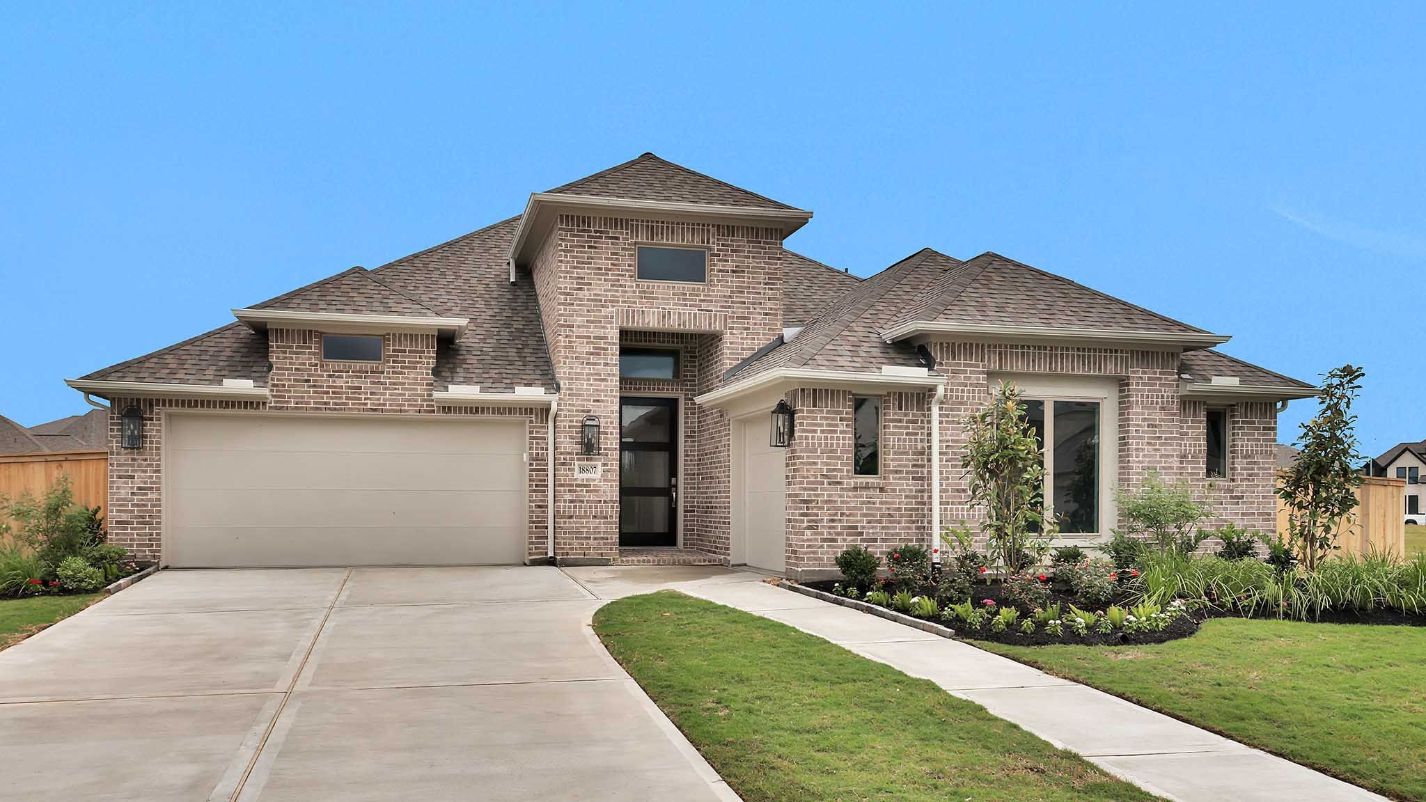 2769W - Valencia 60': Manvel, Texas - Perry Homes