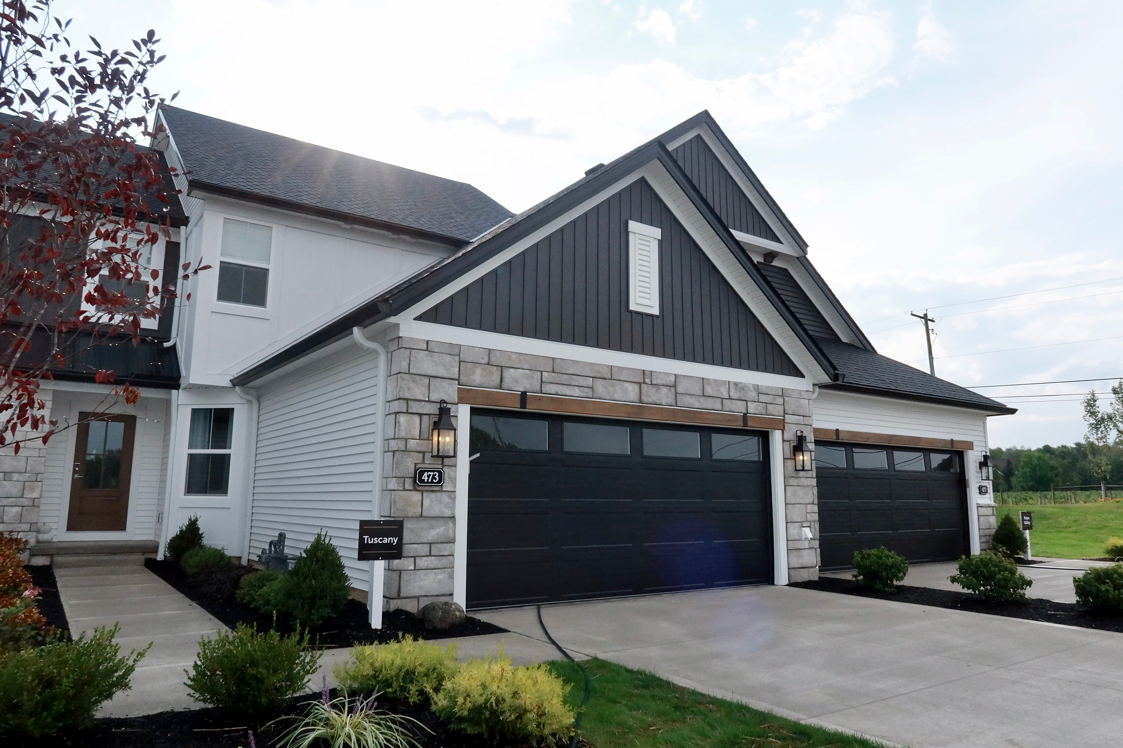 Tuscany - Bordeaux Crossings: Broadview Heights, Ohio - Petros Homes