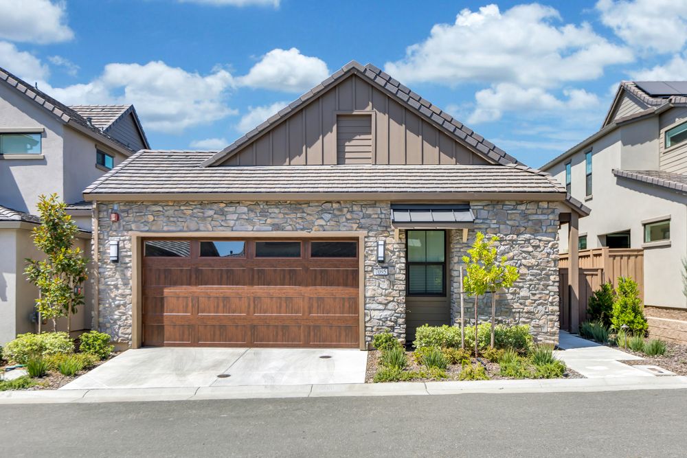 7115 Sun View Circle. Granite Bay, CA 95746