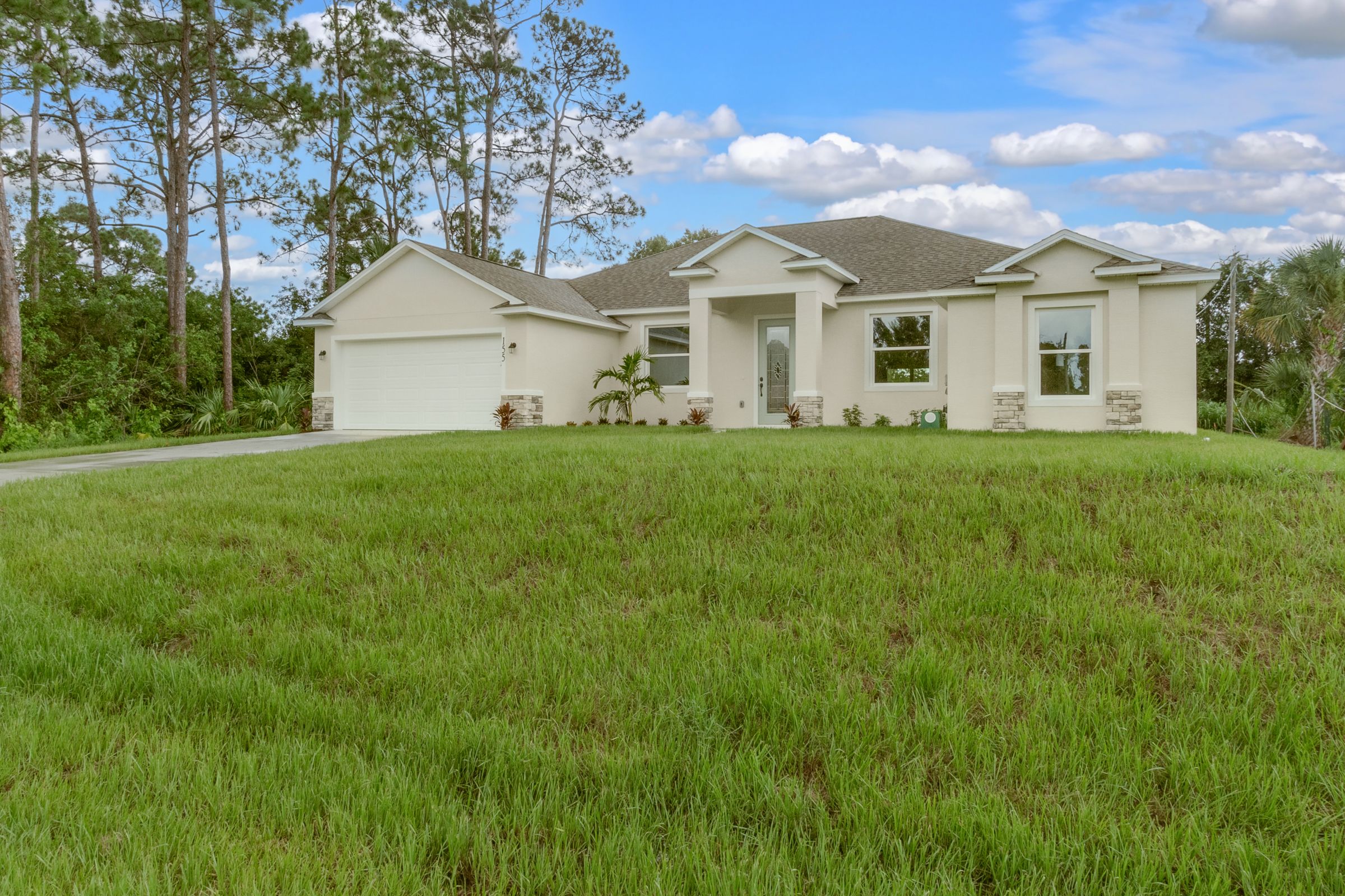 casa en Price Family Homes por Price Family Homes