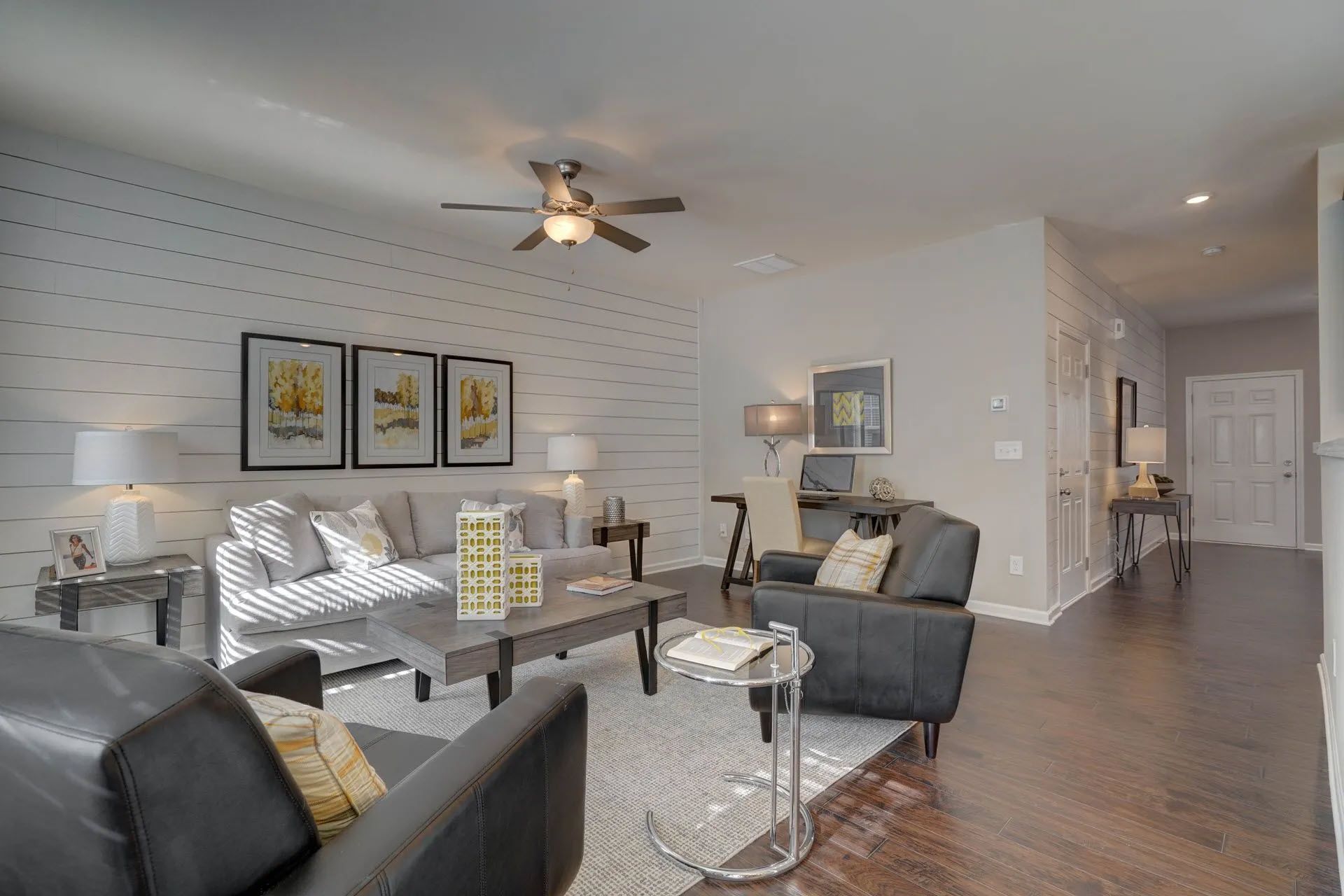 Autumn Brook por Profile Homes en Charlotte North Carolina