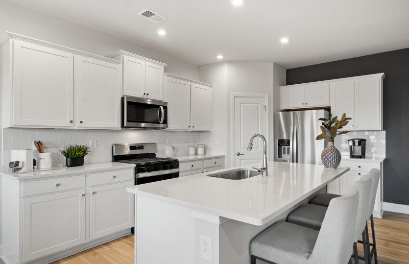 Hampton - Anderson Point: McDonough, Georgia - Pulte Homes