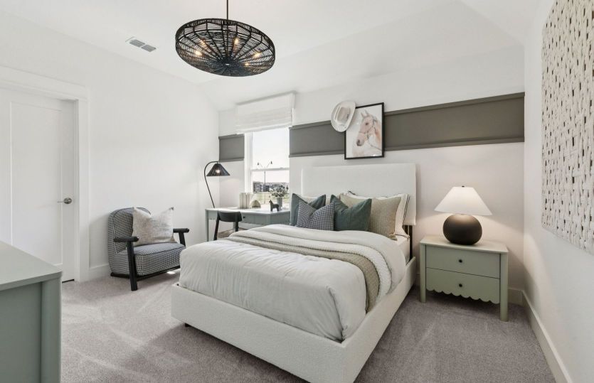 Secondary bedroom