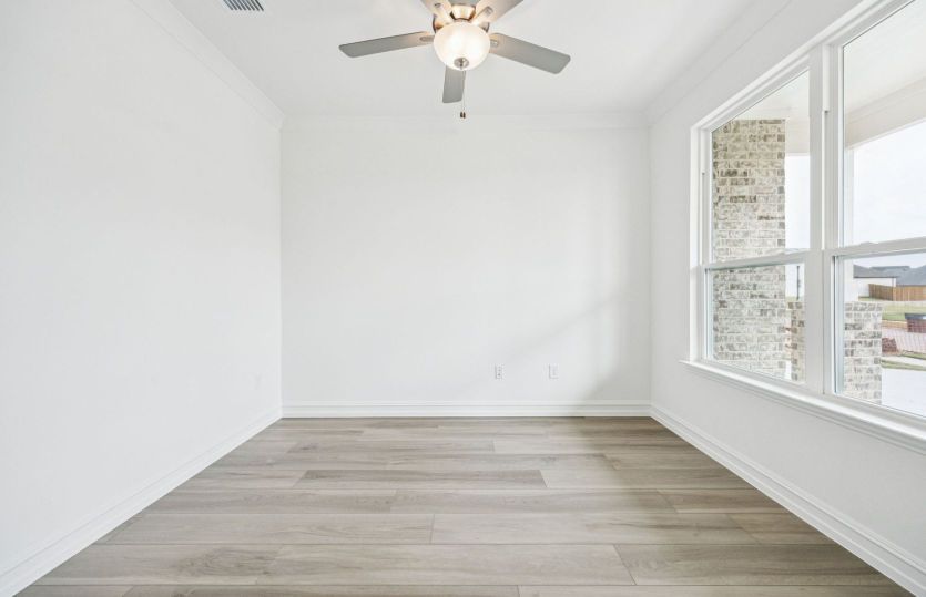 Dining area *photos may depict options and features that aren't available