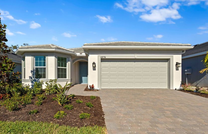 6974 Minneola Court (Mystique)
