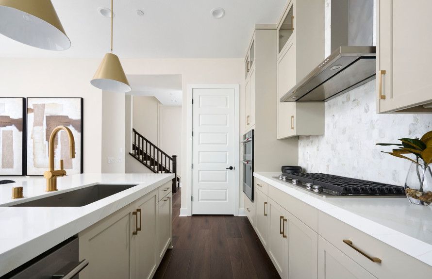 casa en Icon at Luna Park por Pulte Homes