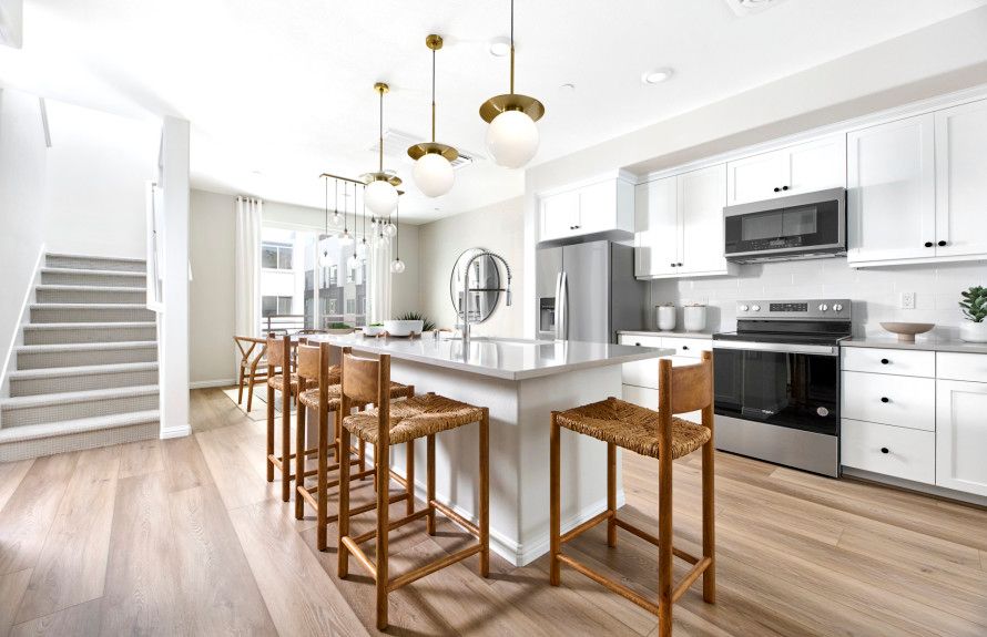 casa en Plaza at Central por Pulte Homes