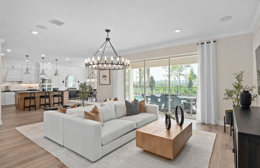 Silverleaf Oaks por Pulte Homes en Orlando Florida